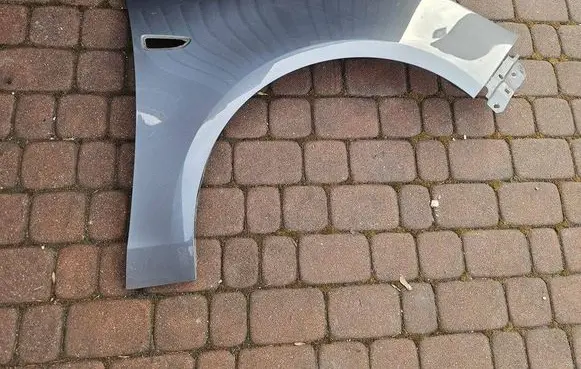 Opel Zafira C Fender 