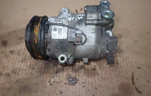 Opel Corsa D Air conditioning (A/C) compressor (pump) 13450515 10305184313A