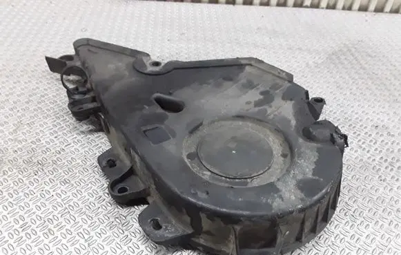 Toyota Avensis T250 Timing belt guard (cover) 9095001357A