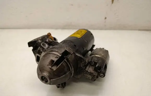 BMW 7 F01 F02 F03 F04 Starter motor 1005831793