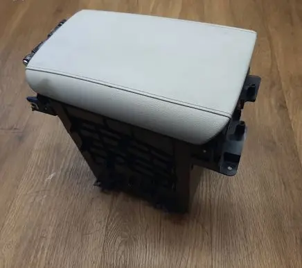 Hyundai Tucson IV NX4 Armrest 84680N7100
