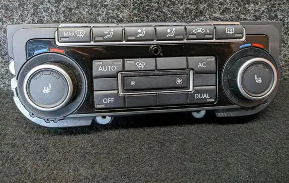 Volkswagen PASSAT CC Climate control unit 5K0907044FB