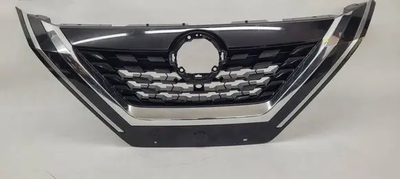 Nissan Qashqai J12 Front grill 623106UM
