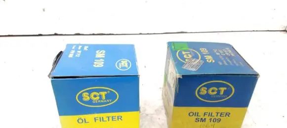 Opel Kadett D Oil filter mounting bracket SM109
