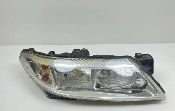Renault Laguna II Headlight/headlamp 8200002848 89004688