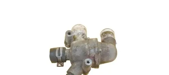 Ford Mondeo MK V Thermostat/thermostat housing DSME8A587CB UACA