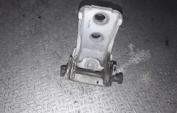 Fiat Scudo Front door upper hinge 