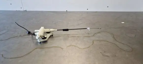 Mercedes-Benz GLC C253 Tailgate/trunk/boot lift motor A0999068600