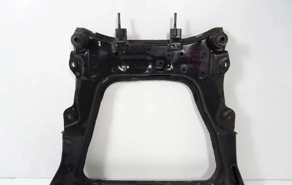 Nissan Juke I F15 Front axle beam 