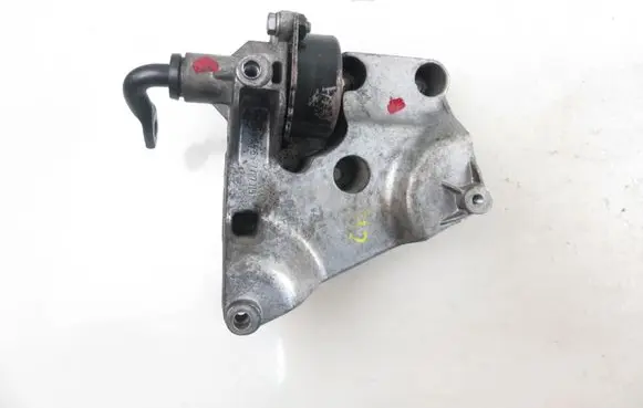 BMW 3 E46 Alternator belt tensioner 557787319