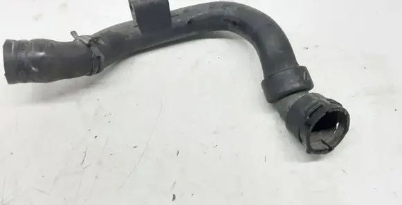 Volkswagen PASSAT B5.5 Engine coolant pipe/hose 045109145B
