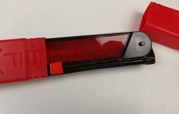 Audi A5 Sportback 8TA Emergency warning sign 8K0860251