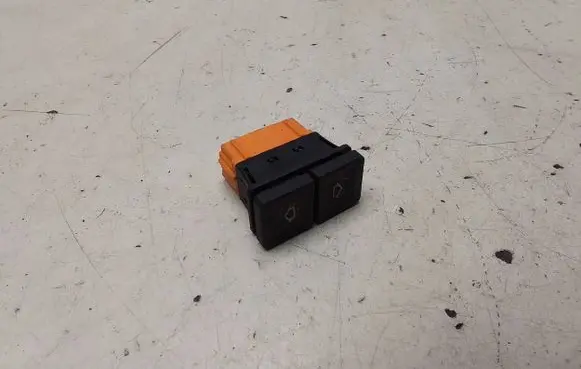 Citroen Xsara Picasso Electric window control switch