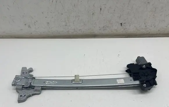 Hyundai Kona II Front door window regulator with motor 82460BE010