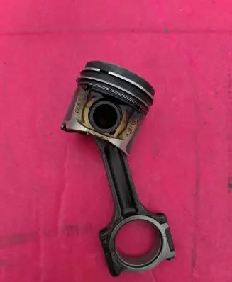 Opel Vivaro Piston with connecting rod 10653