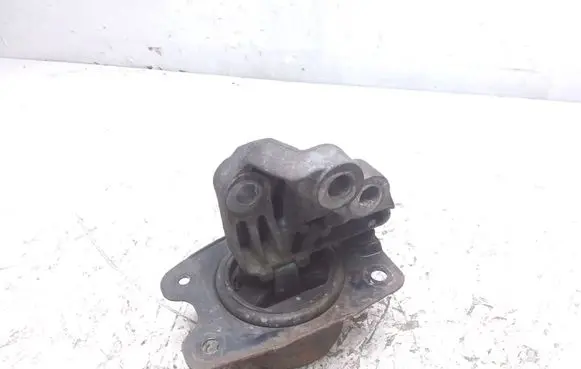 Opel Antara Engine mount bracket H60077A X04133
