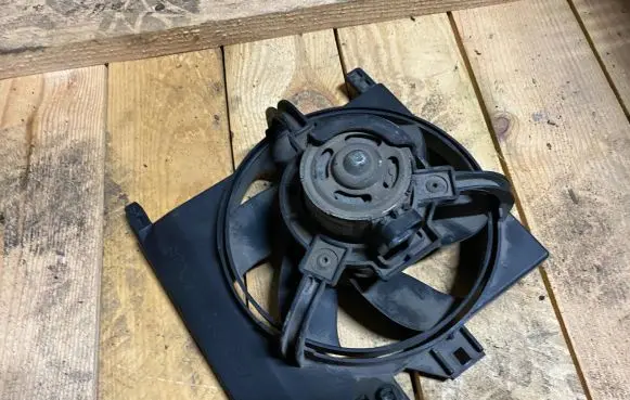 Smart ForTwo I Electric radiator cooling fan 9010636