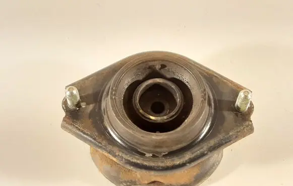 Subaru Impreza III Coil spring/strut mount 20370FG000 20375FG000