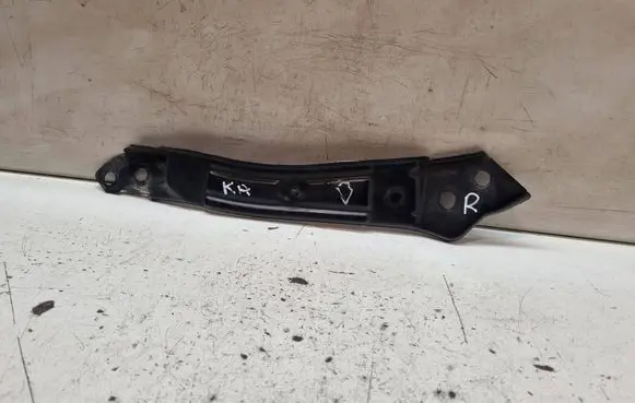 Top upper radiator support slam panel