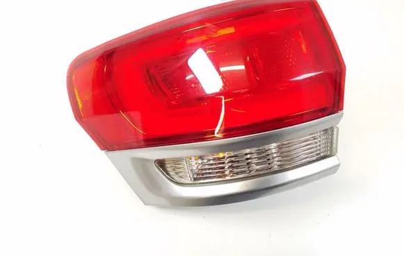 Rear/tail lights