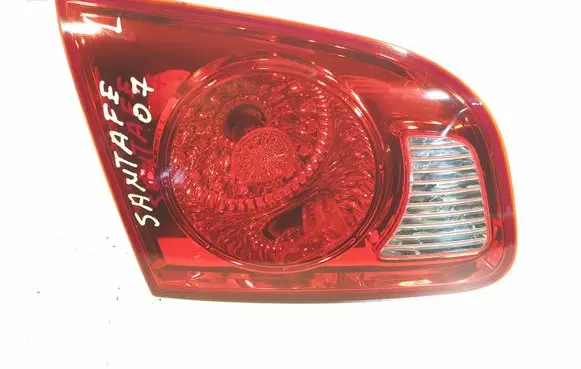 Hyundai Santa Fe Tailgate rear/tail lights 924052B000