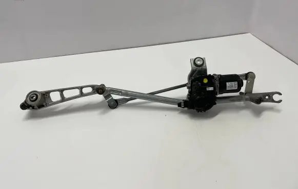 Mercedes-Benz GLA H247 Front wiper linkage and motor A2478201503