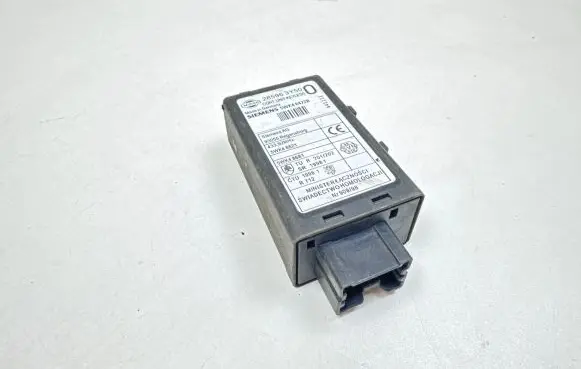 Nissan X-Trail T30 Door central lock control unit/module 285963Y50 5WK48681 5WK48821