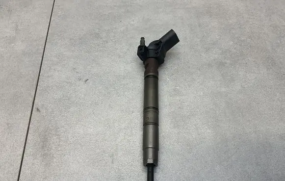 Audi A7 S7 4G Fuel injector 059130277CC 0445116040