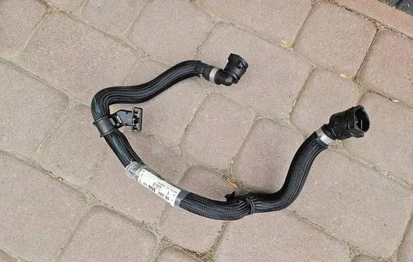Opel Mokka B Engine coolant pipe/hose 9838217780