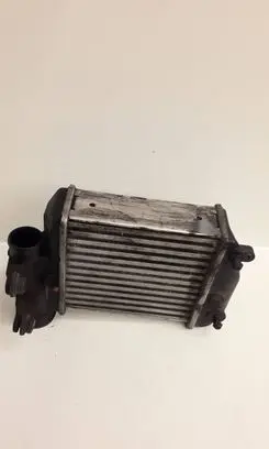 Audi A6 S6 C6 4F Intercooler air channel guide 