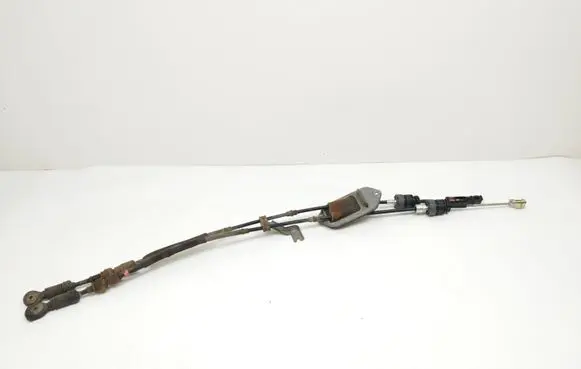 Toyota Verso-S Gear shift cable linkage 