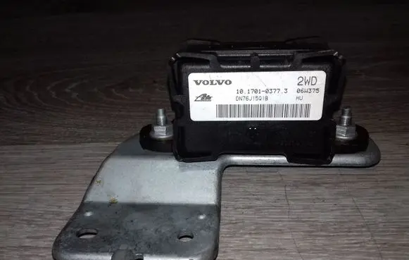Volvo V70 ESP acceleration yaw rate sensor 10170103773 30773378 10098005302