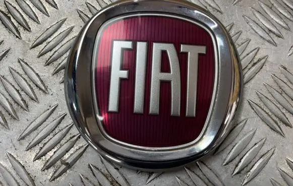 Fiat Doblo Manufacturer badge logo/emblem