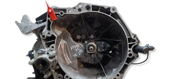 Citroen C4 I Manual 5 speed gearbox 20DM75 S27649279