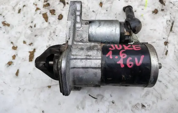 Nissan Juke I F15 Starter motor 23300BB00B