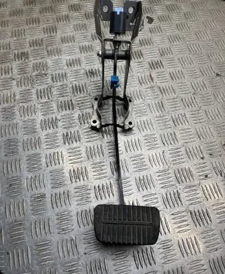 Subaru Legacy Brake pedal sensor switch 5625A