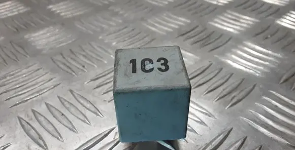 Volkswagen Touareg I Other relay 357911253