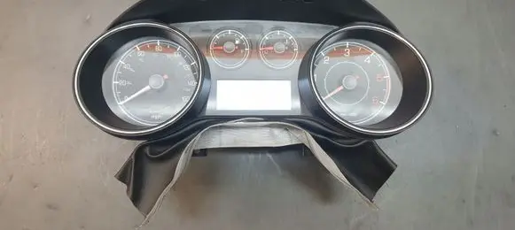 Fiat Bravo Speedometer (instrument cluster) 51761173