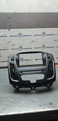 Ford Focus Dashboard center trim panel F1eb18835ee