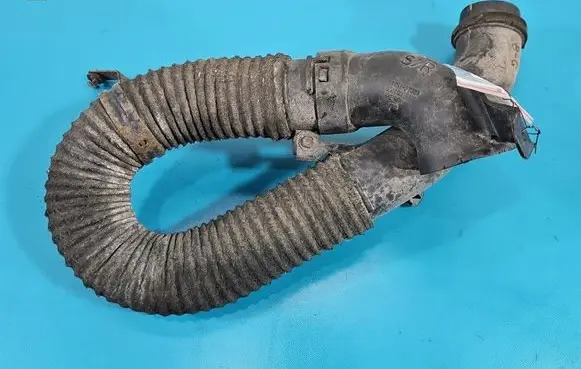 Toyota Corolla E140 E150 Intercooler hose/pipe 1775237030 IMPRK1593227