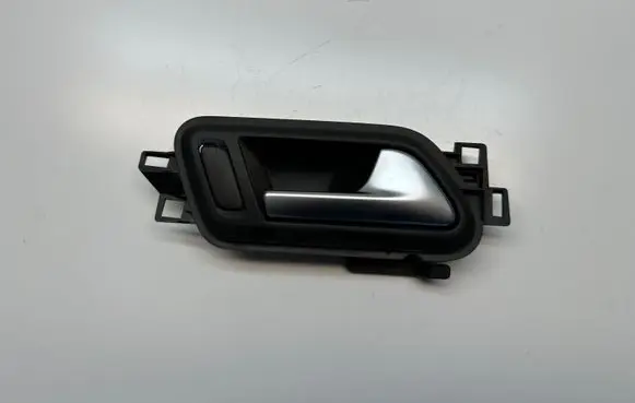 Volkswagen Amarok Rear door interior handle 2H0837114D 2H0837114C