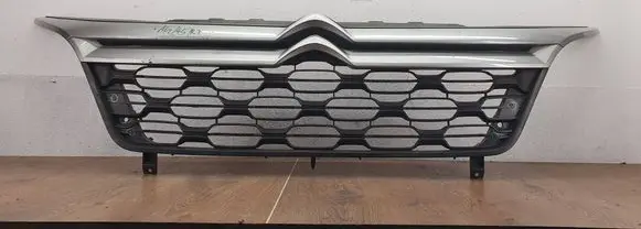 Citroen Jumper Front grill 1315804070 A026