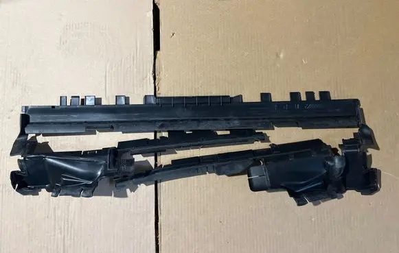 Mercedes-Benz SL AMG R230 Wiper trim A2125052230