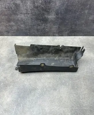 Other engine bay part