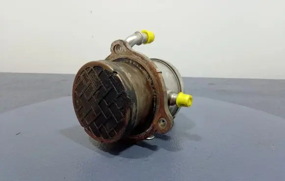 Renault Trafic III (X82) EGR valve cooler 147354591R