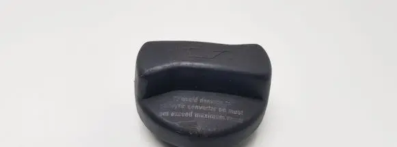 Volkswagen PASSAT B5 Oil filler cap 026103485A