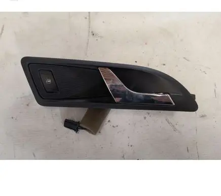 Skoda Octavia Mk2 (1Z) Front door interior handle 1Z0837248