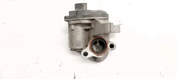 Nissan X-Trail T32 EGR valve 147100789R