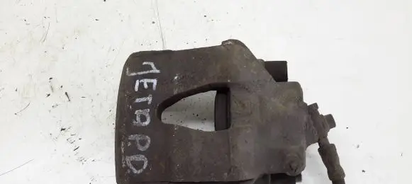 Volkswagen Jetta V Front brake caliper