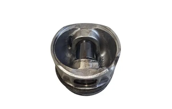 Audi A4 S4 B8 8K Piston 0000